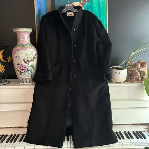 Me Jay Vintage Black Long Coat w Velvet Shoulders L - Picture 1 of 13